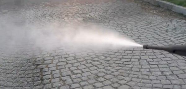 Пълна дезинфекция на два квартала в Казанлък