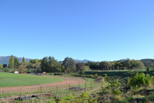 Нова оградна мрежа на стадион „Севтополис“