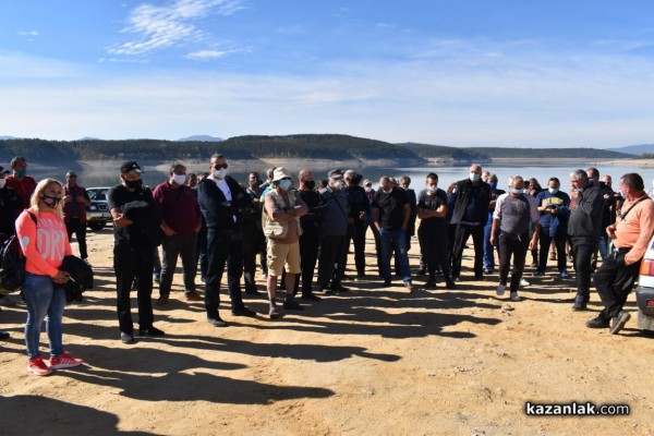 Рибари гласуваха правилата за риболов на язовир Копринка