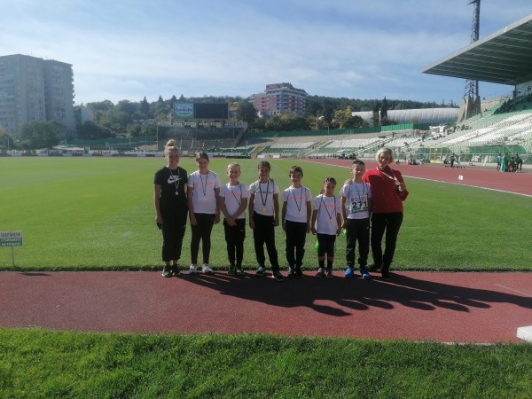 Казанлъшките малки лекоатлети са сред победителите в „Старозагорски олимпийски надежди“
