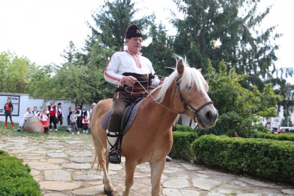 Казанлъшка рок банда възпя шипченски хайдутин. Предстои да излезе и видеоклип