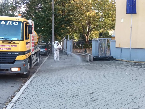 Направиха пълна дезинфекция в ОУ “Георги Кирков“