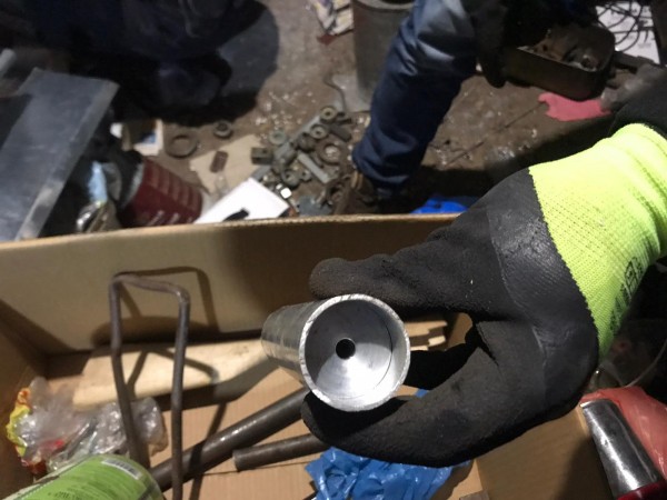 Работници от „Арсенал“ обвинени в незаконно производство на оръжия