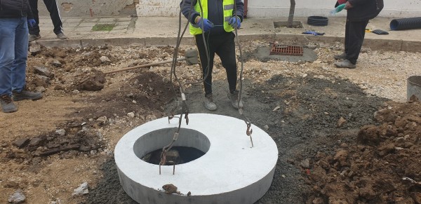 Нова водопроводна система и нова асфалтова настилка на улица в Розово