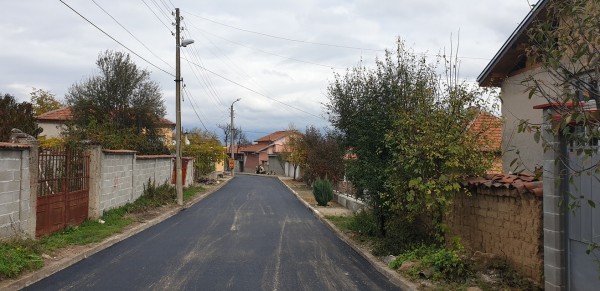 Нова водопроводна система и нова асфалтова настилка на улица в Розово