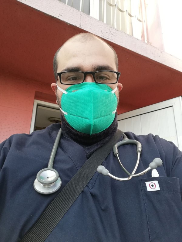 Студентка от ТрУ стана доброволка в казанлъшкото ковид отделение