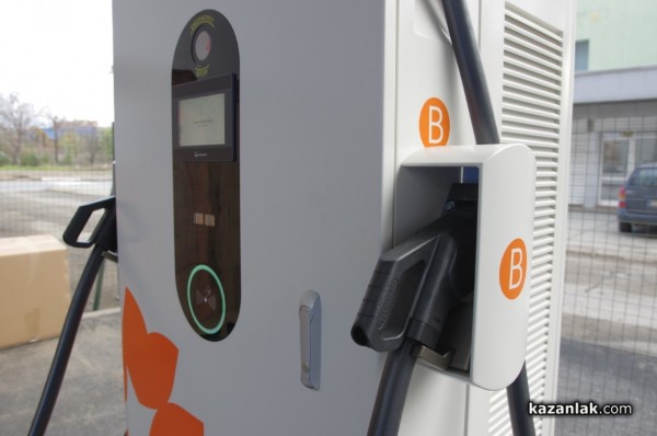 Бъдещите шофьори на новите електробуси започнаха своето обучение