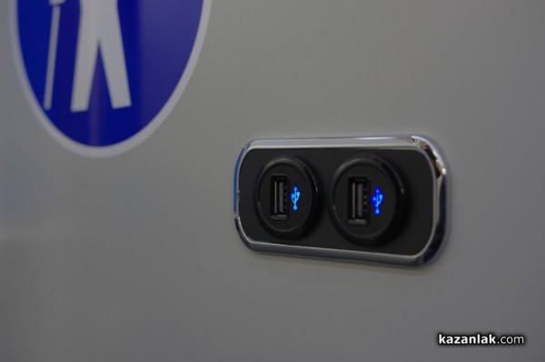 Бъдещите шофьори на новите електробуси започнаха своето обучение