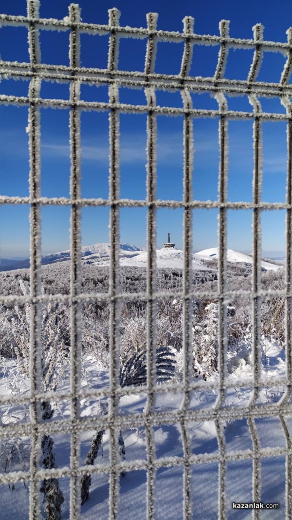 Първият сняг на Бузлуджа