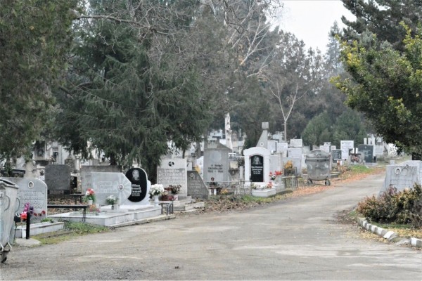 Зачестяват опитите за превръщане на Гробищния парк в нерегламентирано сметище