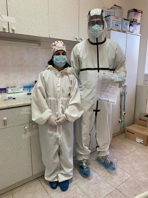 Мисия доброволец: Емо в помощ на казанлъшката болница