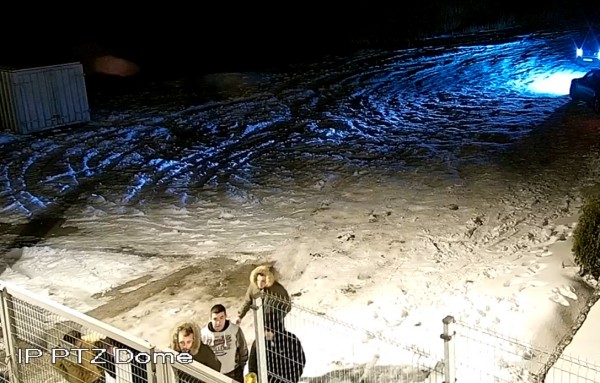 Служители на ветропарка към дрифтъри и офроудъри: Какво е удоволствието да се подиграеш с труда на другите?/ Видео