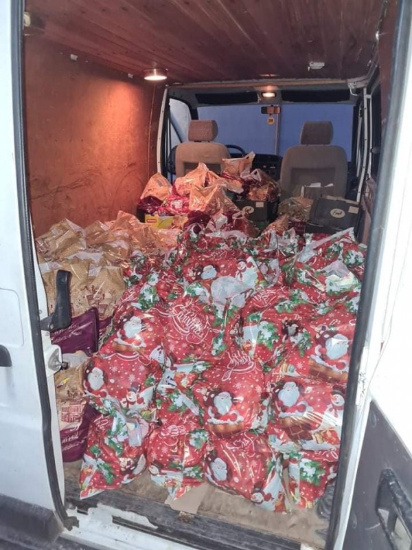 За Коледа, “Помогни в нужда“ зарадва над 60 семейства и самотно живеещи