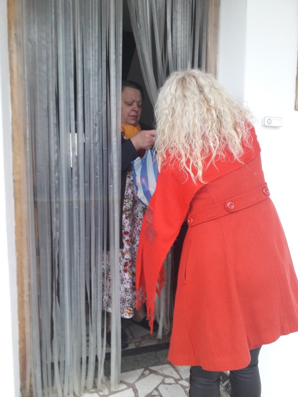 Кметство Шипка отново подкрепи самотноживеещи възрастни хора за Коледа