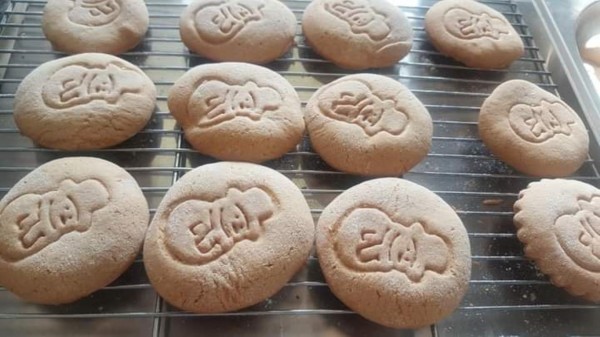 Коледни изненади от Кмета на Казанлък за възрастните хора в домовете