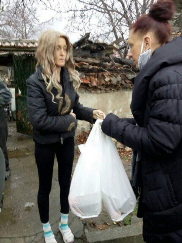 Кметство Енина подари богата вечеря на 45 жители