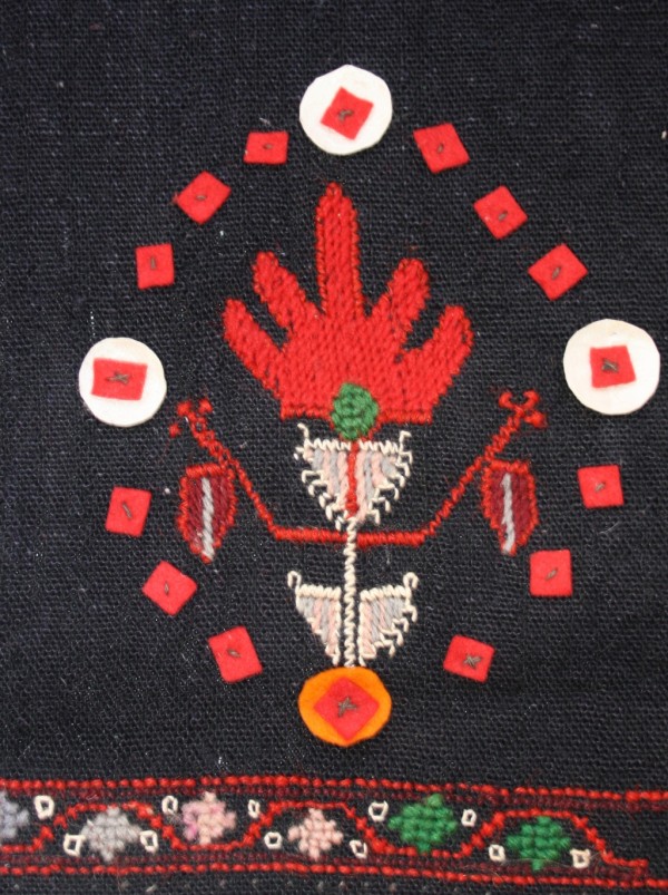 Първа колекция на шевици от Иван Енчев-Видю ще представят в каталог “Багри и нишки“