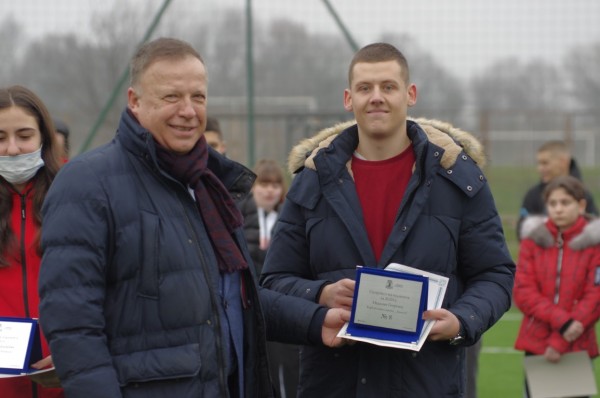 Спортист на Казанлък за 2020 г. е Илина Иванова от таекуондо клуб „Кентавър“