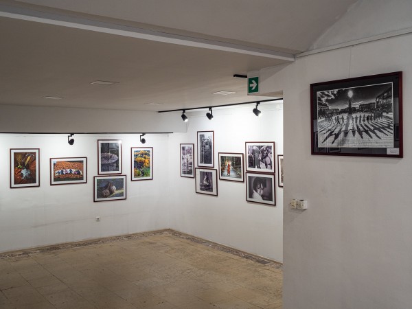 Утре вечер откриват III салон на казанлъшките фотографи