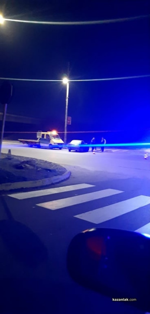 Жена е със счупен таз след катастрофа до моста на Арсенал