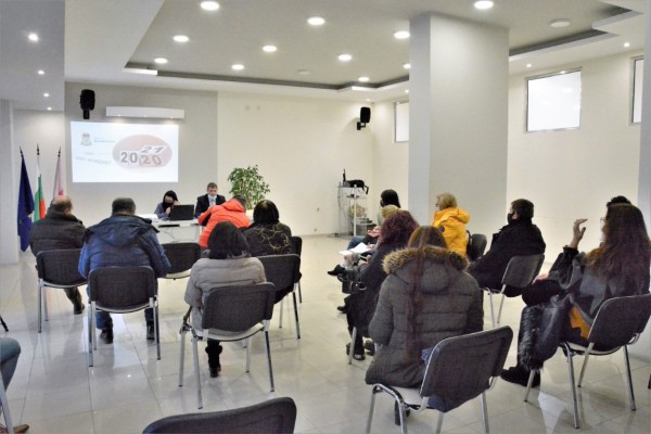 Община Казанлък продължава социалните политики на кмета Галина Стоянова и през 2021 г., въпреки световната пандемия