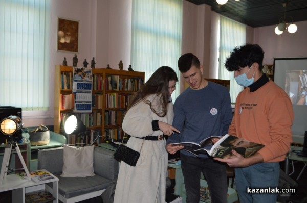 Модерна тийн зона откриха в библиотека “Искра“