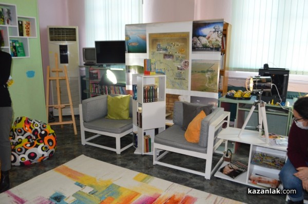 Модерна тийн зона откриха в библиотека “Искра“