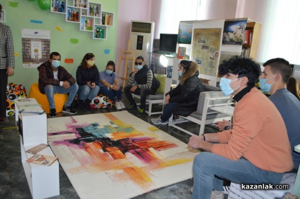 Модерна тийн зона откриха в библиотека “Искра“