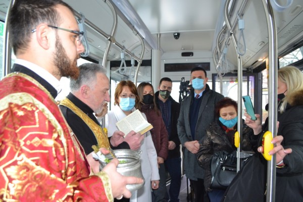 На добър час на новите електробуси пожела Кметът на Казанлък