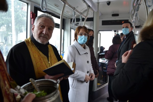 На добър час на новите електробуси пожела Кметът на Казанлък