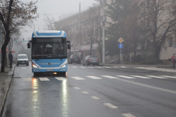 На добър час на новите електробуси пожела Кметът на Казанлък