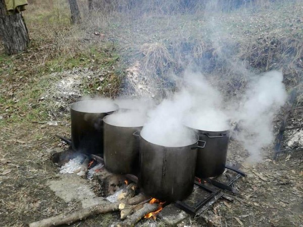 Шипченци отново отпразнуваха Трифон Зарезан с курбан, но вкъщи / Новини от Казанлък