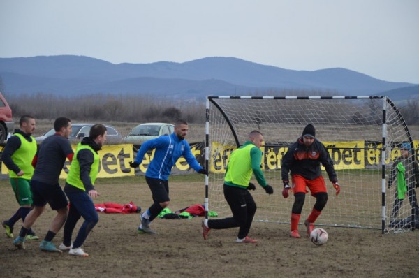 Футболен турнир с кауза- над 6 000лв в помощ на 3-годишния Део и първо място за „Непобедимите“ 