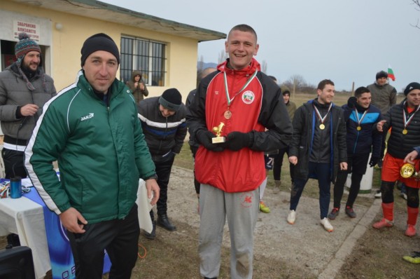 Футболен турнир с кауза- над 6 000лв в помощ на 3-годишния Део и първо място за „Непобедимите“ 