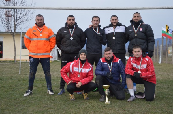 Футболен турнир с кауза- над 6 000лв в помощ на 3-годишния Део и първо място за „Непобедимите“ 