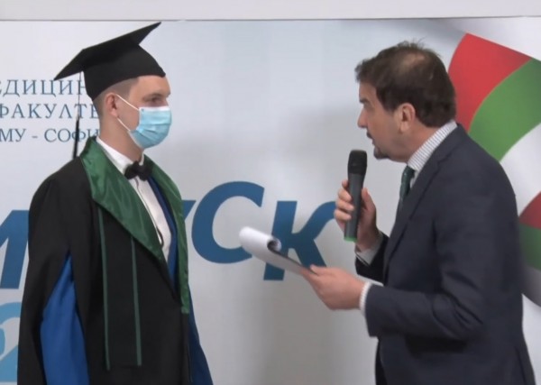 Лекар отличник от Казанлък положи Хипократова клетва