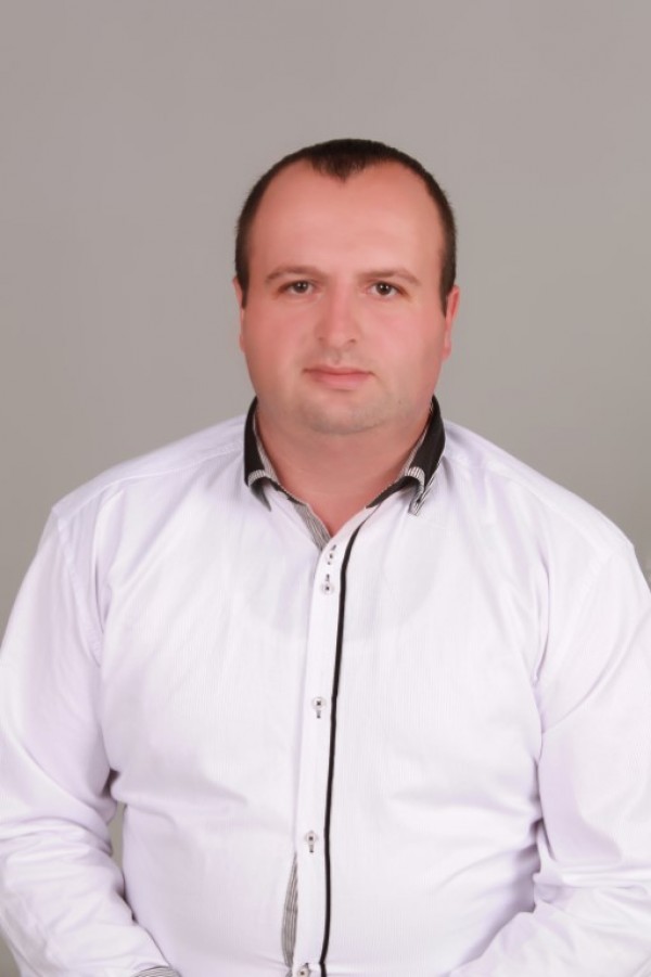 12 от общо 22 са кандидатите от Казанлък и Павел баня в листата на ДПС