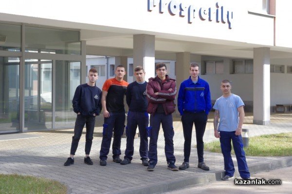 „Капрони” АД - най-младият партньор на ПГ „Иван Хаджиенов”