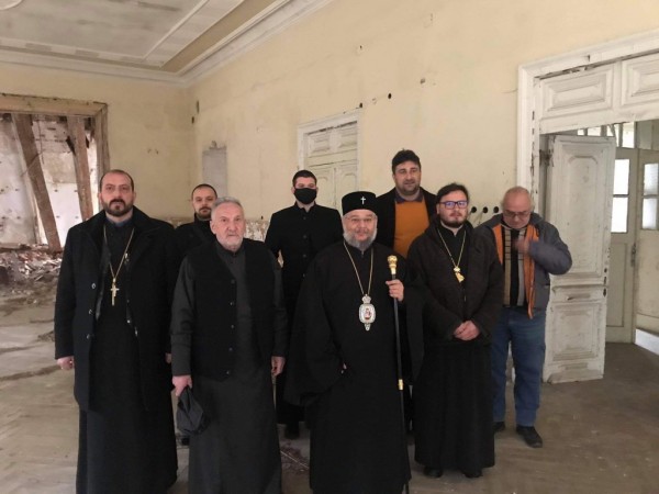 Настаняват монасите в манастирския комплекс. Ще има и лекарски и зъболекарски кабинет