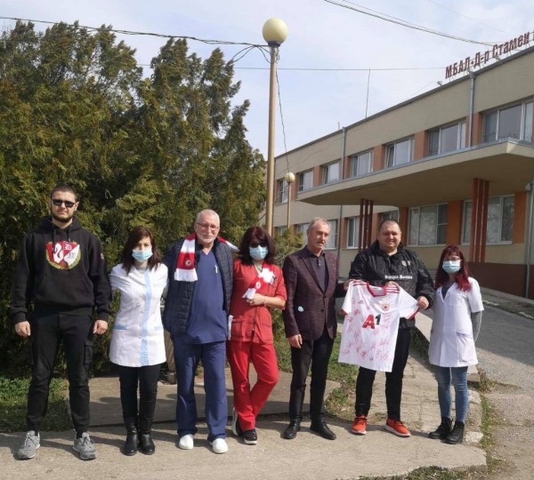 Кампания на ЦСКА подпомогна казанлъшката болница в борбата с COVID-19