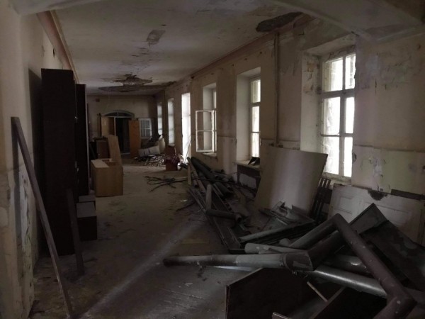 Настаняват монасите в манастирския комплекс. Ще има и лекарски и зъболекарски кабинет