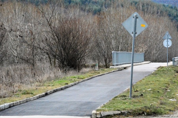 Обновяване на велоалеите край Казанлък