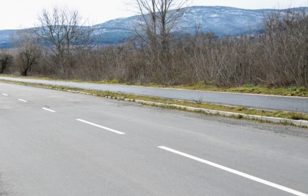 Обновяване на велоалеите край Казанлък