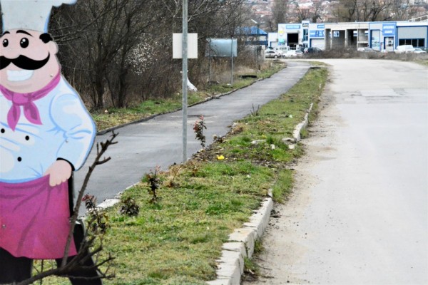 Обновяване на велоалеите край Казанлък