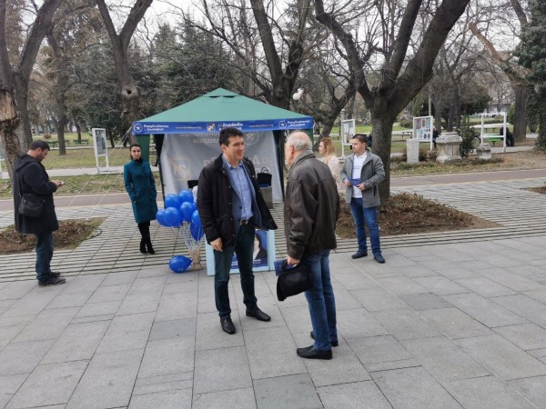 Мобилен пункт за среща с гражданите  откри ПП „ Републиканци за България“  в Стара Загора