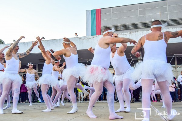 “Лебедово езеро“ бе гвоздея в програмата на Сирни Заговезни в Павел баня