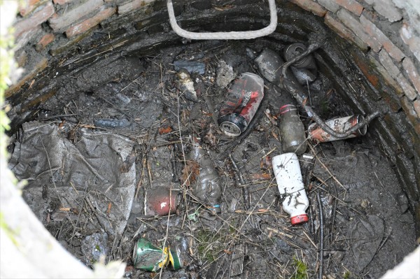 Откриха кожа на одрано теле в отводнителна шахта