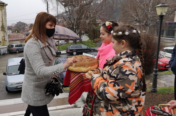 Кандидат-депутатът Илиана Жекова посети община Мъглиж