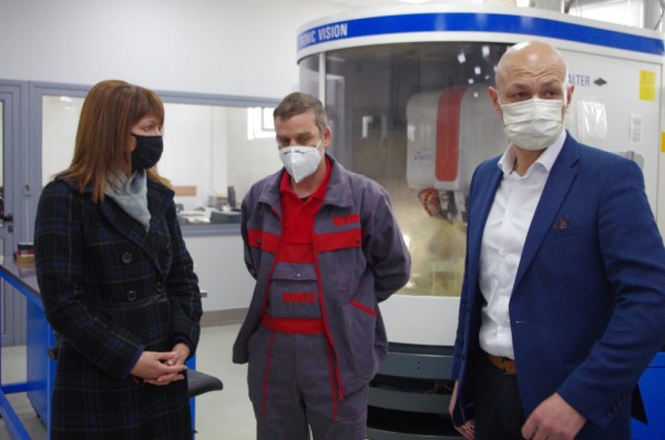 На 155 микро и малки фирми сме помогнали в Казанлъшко в ковид кризата