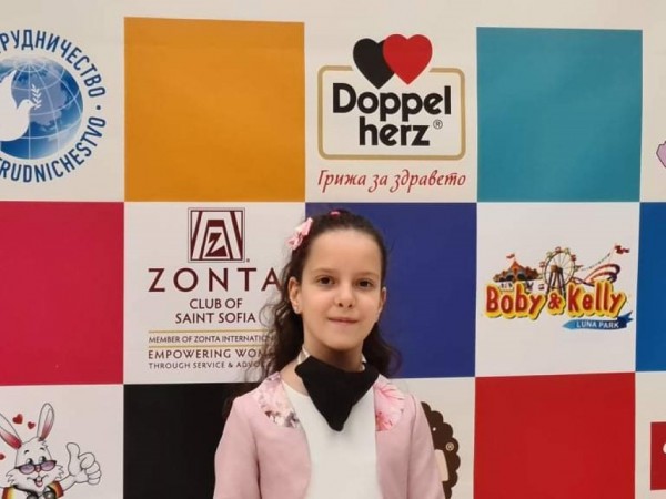 Христиана и Грациела с отличия от национален конурс в София